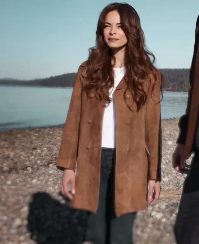 Cassandra Lee Murder in a Small Town Brown Coat | Trendy Leather Jackets