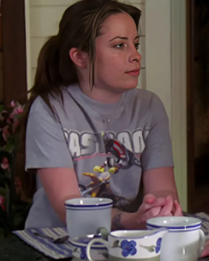 Charmed (1998) S04 Piper Halliwell Graphic T-Shirt | Trendy Leather Jackets