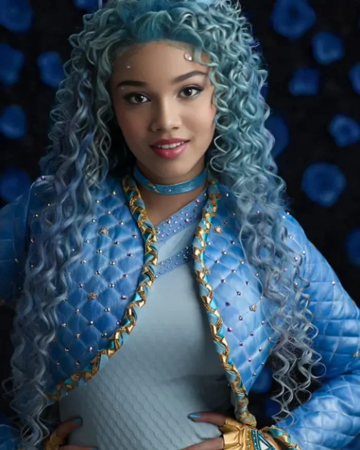 Descendants: The Rise of Red Chloe Cropped Jacket | Trendy Leather Jackets