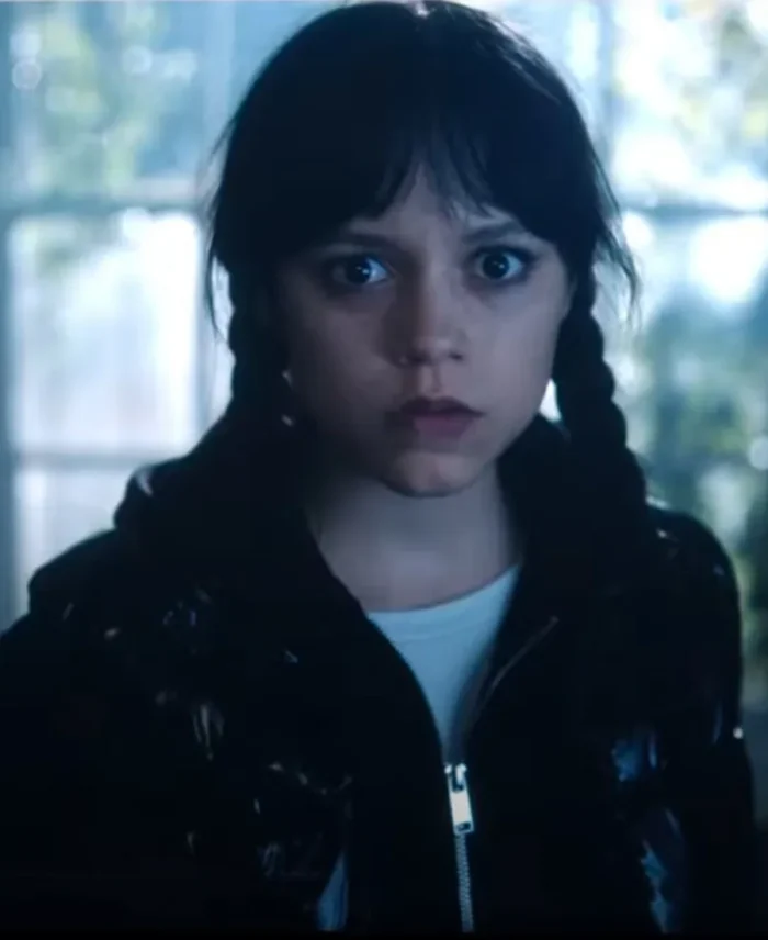 Jenna Ortega Wednesday Season 2 Puffer Jacket | Trendy Leather Jackets